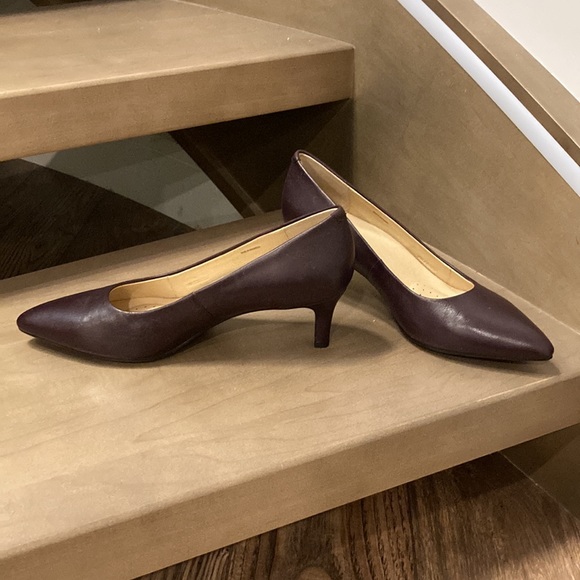 GEOX pointed toe pumps NWOT - Picture 3 of 8